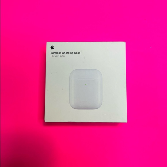 Apple Wireless Charging Case For AirPods - Picture 1 of 4